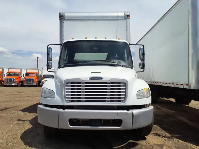 2018 FREIGHTLINER M2 106