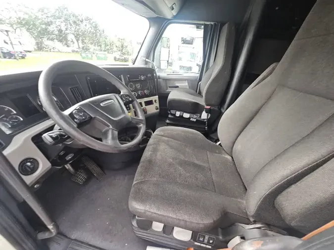 2019 FREIGHTLINER NEW CASCADIA PX12664