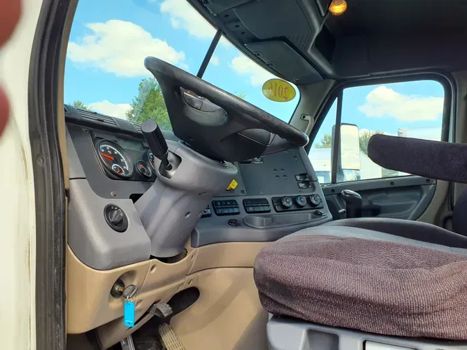 2016 FREIGHTLINER/MERCEDES CASCADIA 125