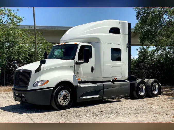 2021 INT LT625 6x4