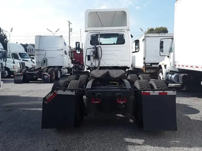 2019 NAVISTAR INTERNATIONAL LT625 DAYCAB T/A