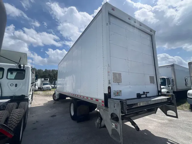 2019 FREIGHTLINER/MERCEDES M2 106