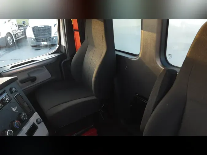 2020 Freightliner Cascadia 126ba4d2c752718e8498be47567aeaf0404