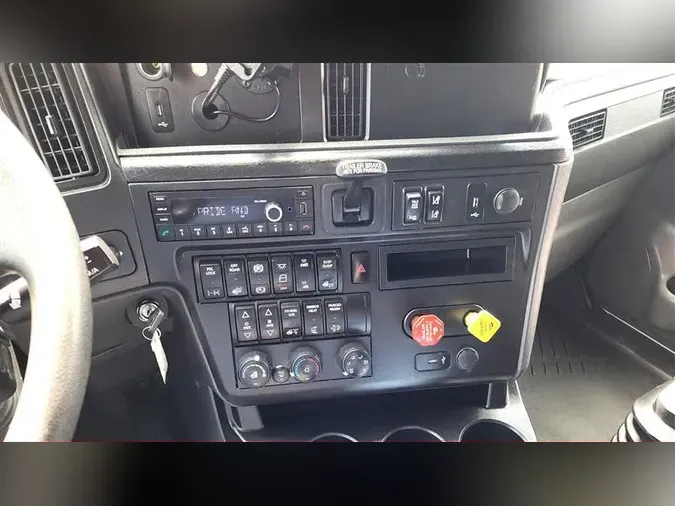 2022 INTERNATIONAL LT625