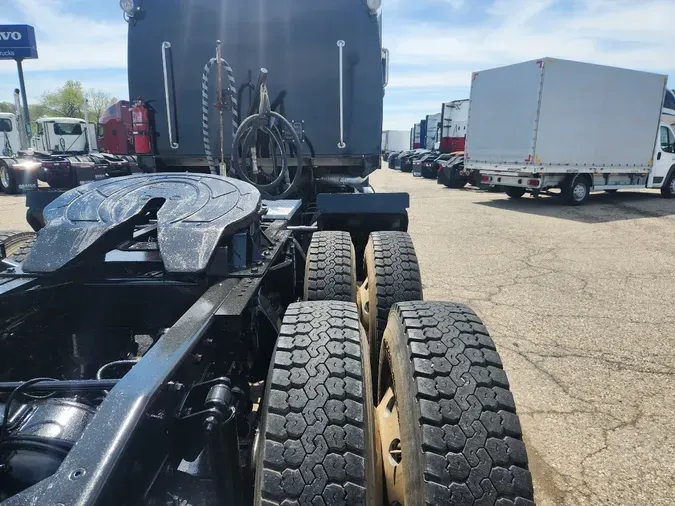 2011 WESTERN STAR 4900