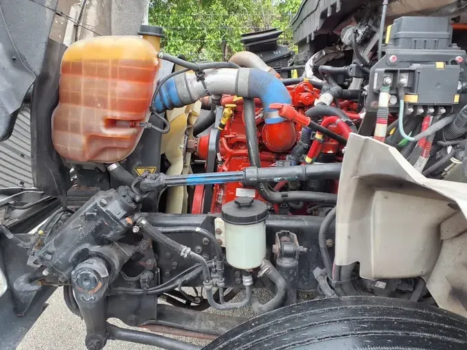 2018 NAVISTAR INTERNATIONAL 4300