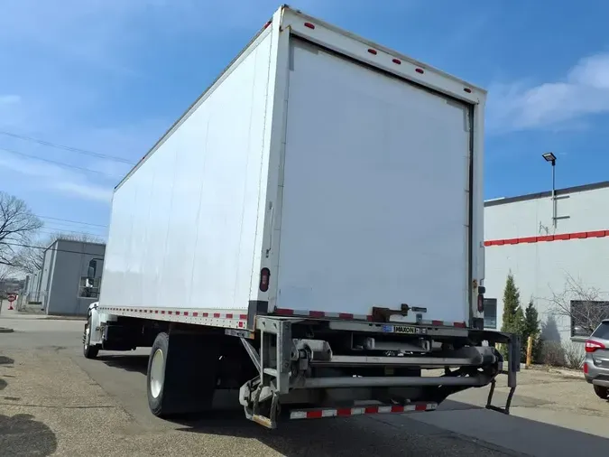 2018 FREIGHTLINER/MERCEDES M2 106