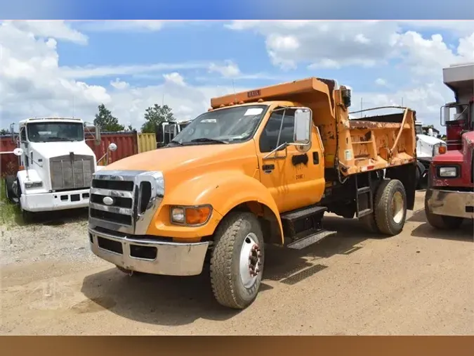 2006 FORD F750