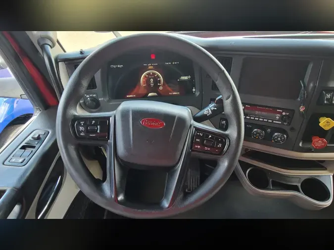 2022 Peterbilt 579ba57bd35b4fba71091155459ec4b2e3f