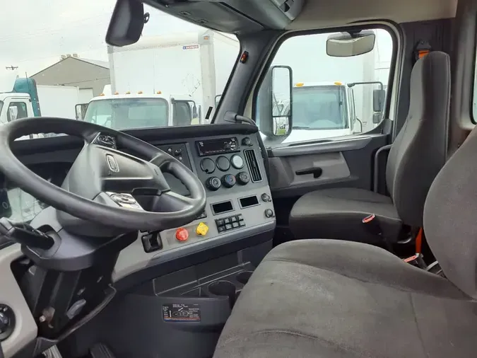 2020 FREIGHTLINER NEW CASCADIA 116
