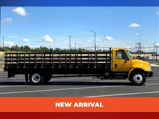 2018 International 4300 SBA 4X2