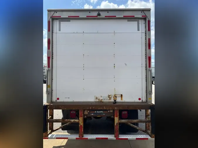 2019 FREIGHTLINER M2 106
