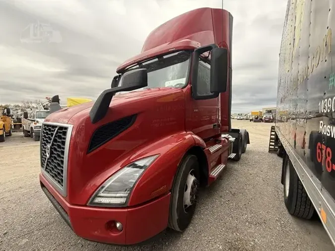 2022 VOLVO VNR64T300ba60f11bf74cc70e6edaee39e98d66a6