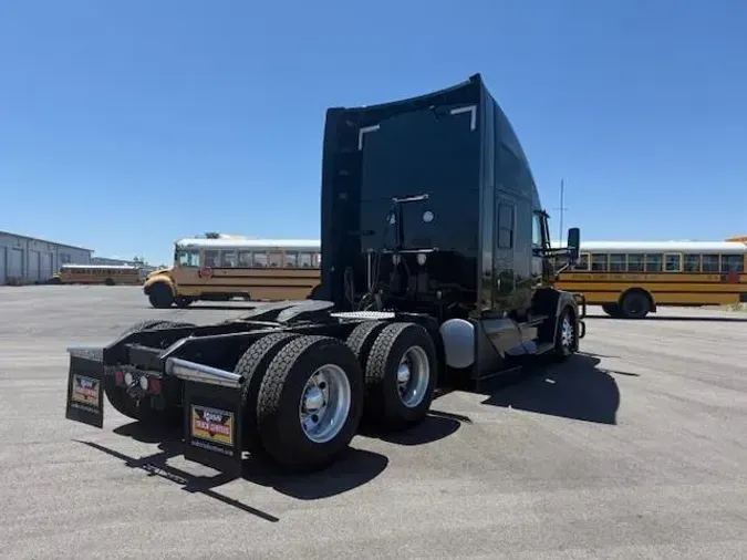 2022 Kenworth T680
