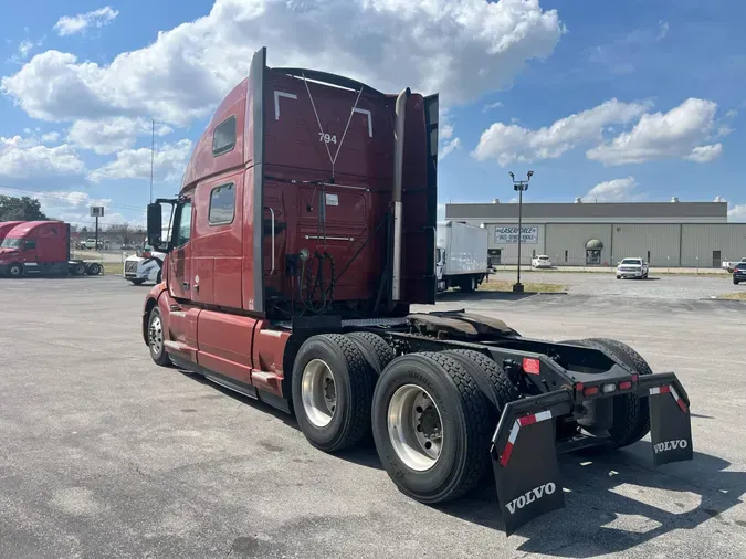 2023 VOLVO VNL64T860