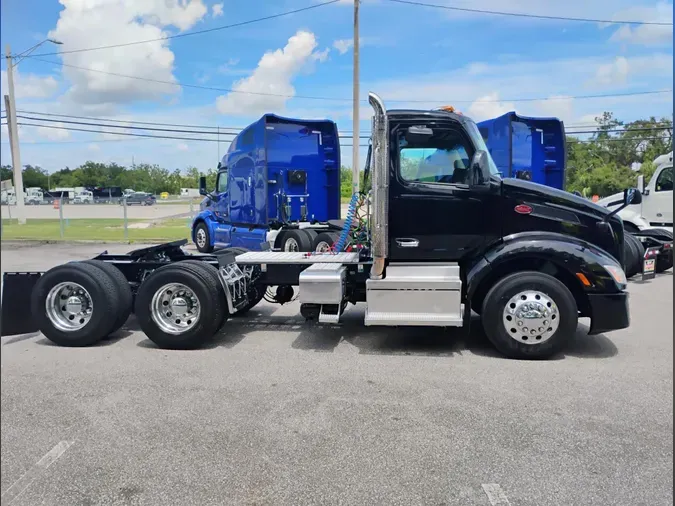 2022 Peterbilt 579