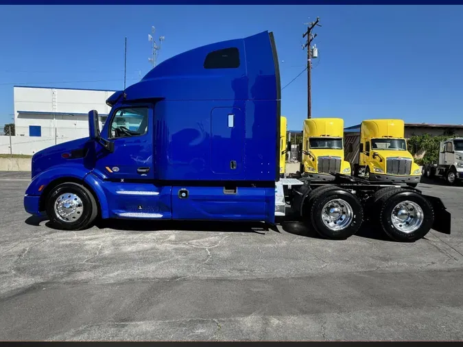 2022 Peterbilt 579