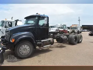 2007 MACK GRANITE CV713