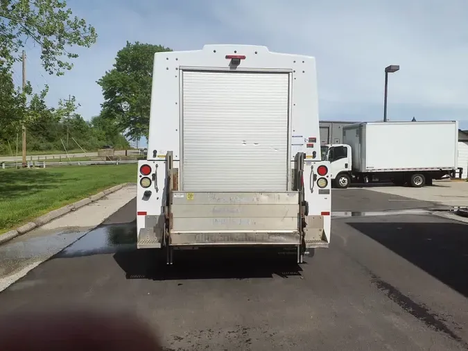 2016 FORD MOTOR COMPANY F350