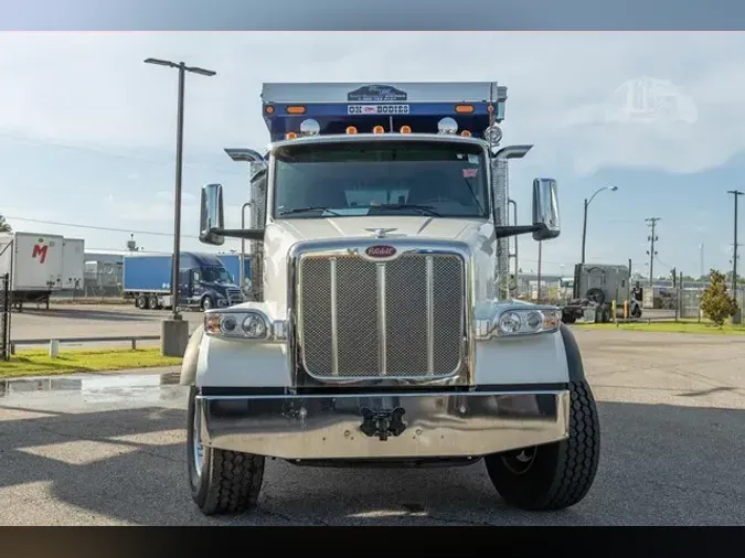 2025 PETERBILT 567