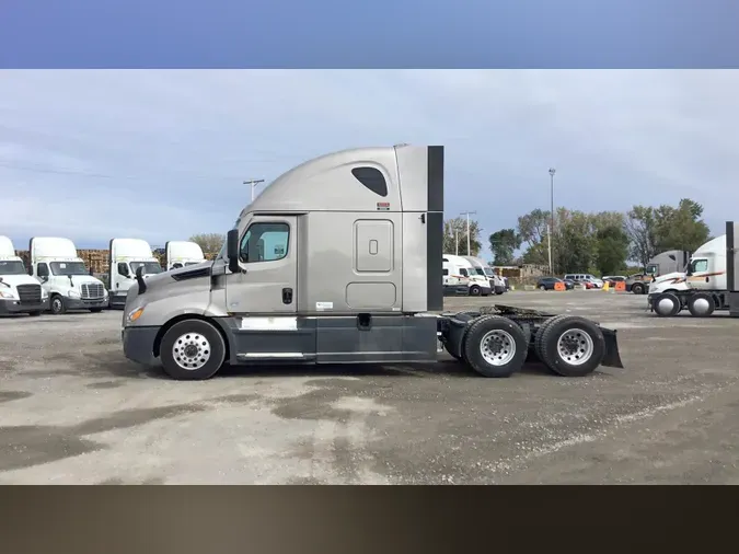2023 Freightliner Cascadia 126ba7bbeaeac203df02cdd2d2fdc9fbe0b