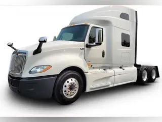 2019 International LT625