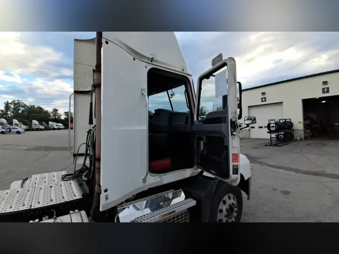 2020 Mack Anthemba7da7c214682c1a1ec89024aa9f3aed