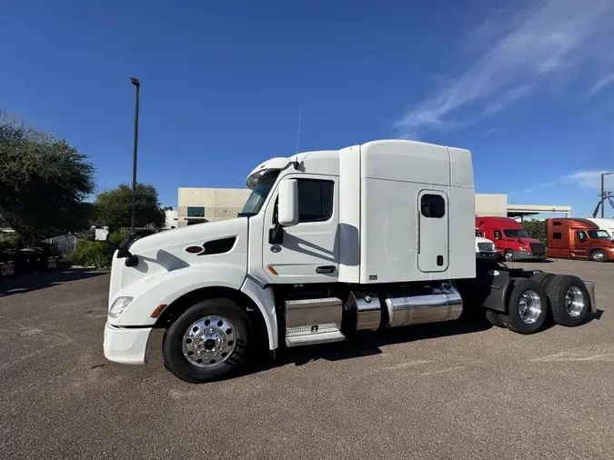 2022 Peterbilt 579