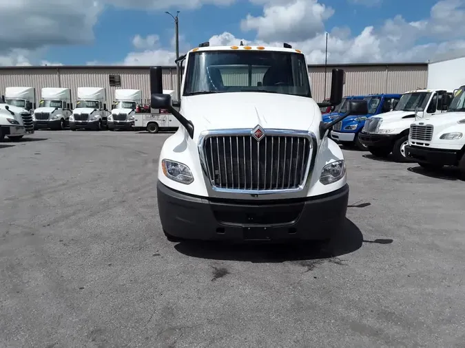 2020 NAVISTAR INTERNATIONAL LT625 DAYCAB T/A