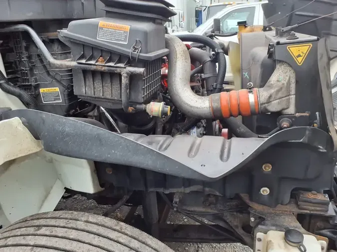 2019 NAVISTAR INTERNATIONAL MV607 (4X2)
