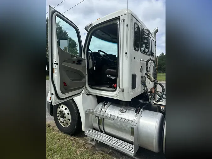 2020 Peterbilt 579