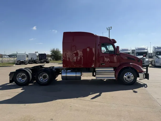 2022 Peterbilt 579