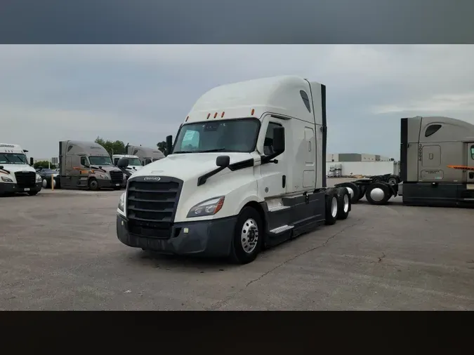 2024 Freightliner Cascadia 126