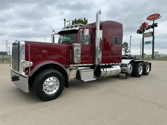 2021 Peterbilt 389ba8786ed75137f452ddb703e1696d380