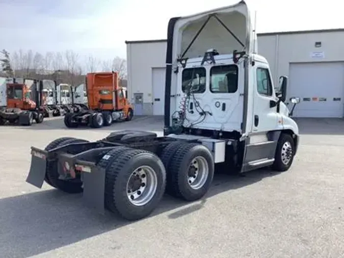 2018 Freightliner Cascadia