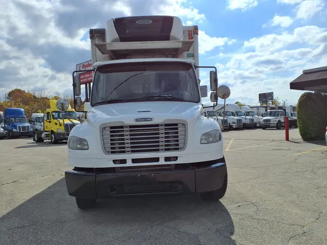 2017 FREIGHTLINER/MERCEDES M2 106