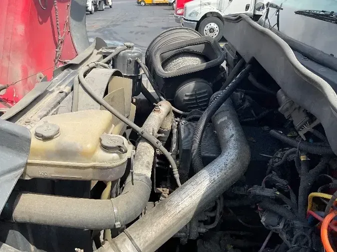 2007 INTERNATIONAL 7600