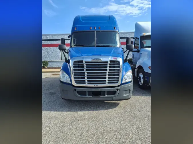 2020 FREIGHTLINER CASCADIA 125