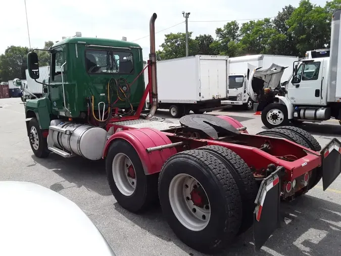 2018 MACK TRUCKS, INC. CHU613