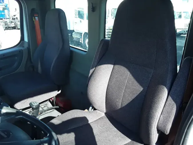 2017 FREIGHTLINER CASCADIA 125