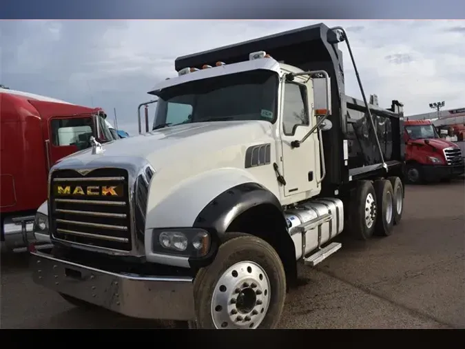 2020 MACK GRANITE GU713