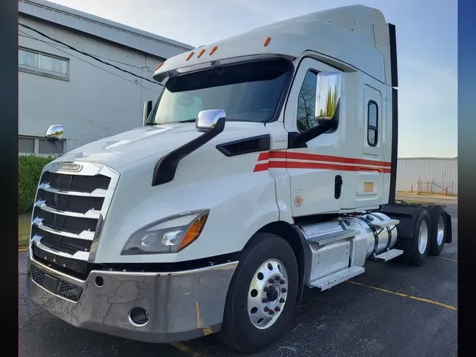 2020 FREIGHTLINER/MERCEDES NEW CASCADIA 116ba999aeed39e37fe8c2182e82c445f4e