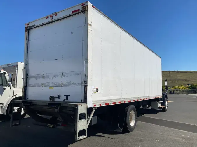 2019 FREIGHTLINER/MERCEDES M2 106