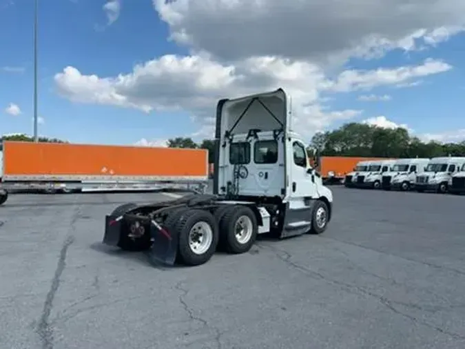 2019 Freightliner Cascadia