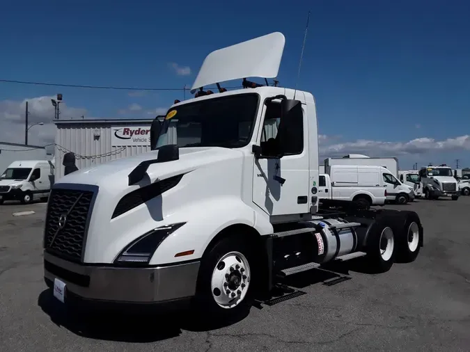2019 VOLVO VNL64T-300baa57b313801fc5f3e3619479d2bf139