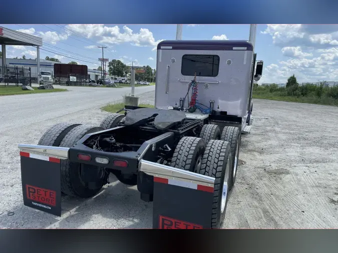 2019 Peterbilt 389