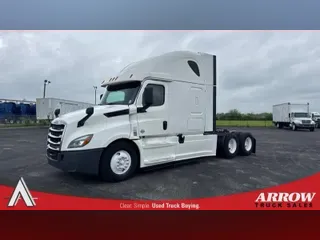 2020 FREIGHTLINER CA126