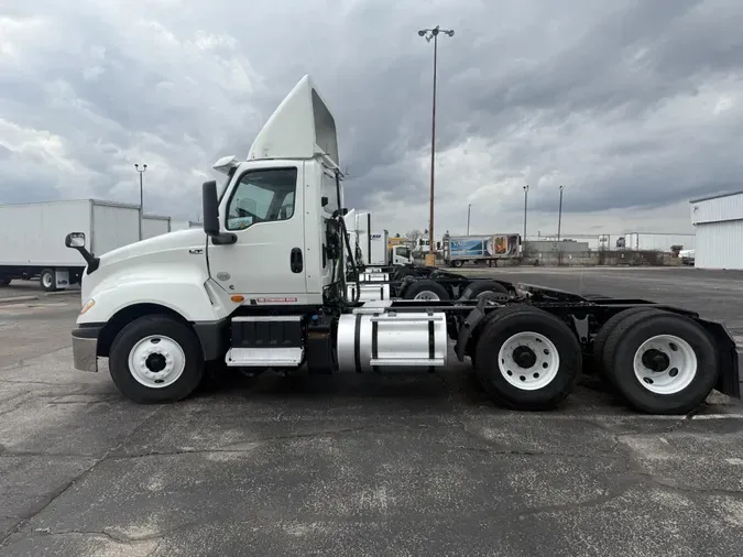 2022 International LT625