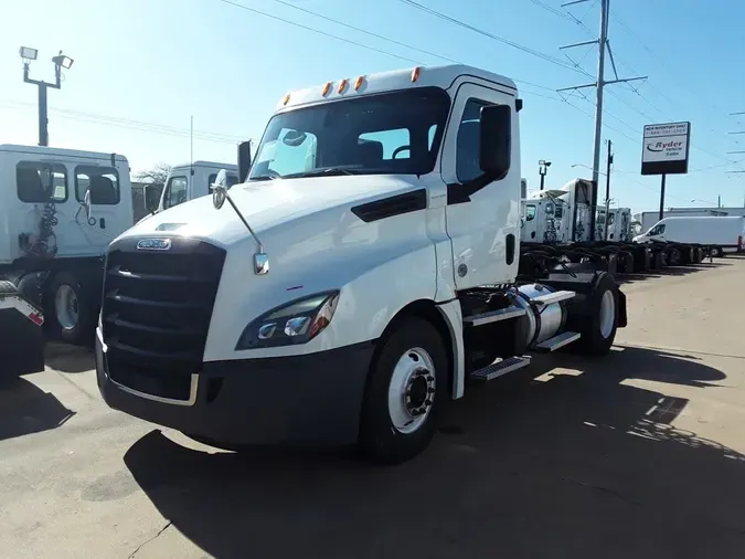 2020 FREIGHTLINER/MERCEDES NEW CASCADIA 126baabbd880353d09cce585c566132859b
