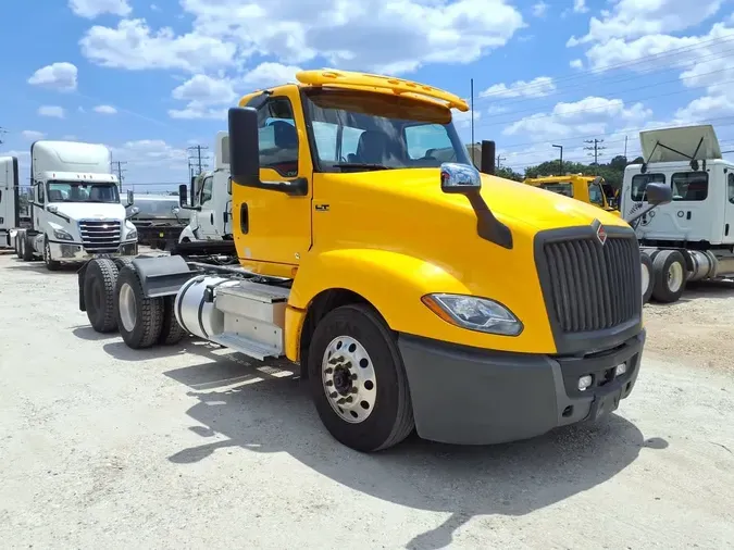 2020 NAVISTAR INTERNATIONAL LT625 DAYCAB T/A